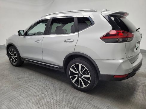 Used 2019 Nissan Rogue SL image 3
