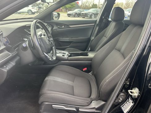 Used 2017 Honda Civic Sport image 9