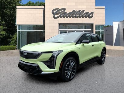 New 2027 Cadillac Optiq Sport w/ LPO, Floor Liner Package