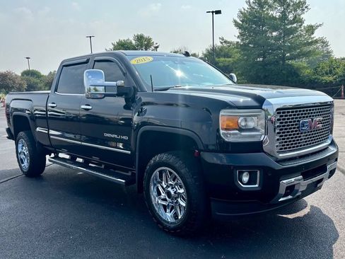 Used 2015 GMC Sierra 2500 Denali AWD/4WD image 9