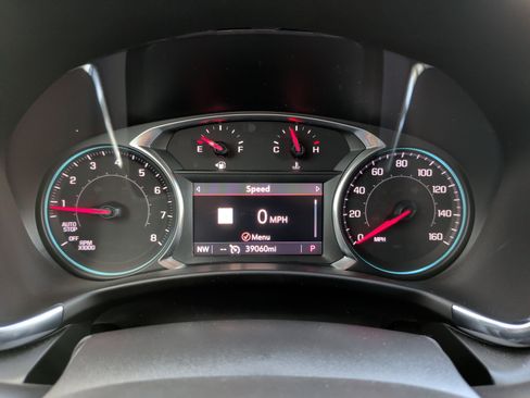 Used 2023 Chevrolet Equinox Premier image 15