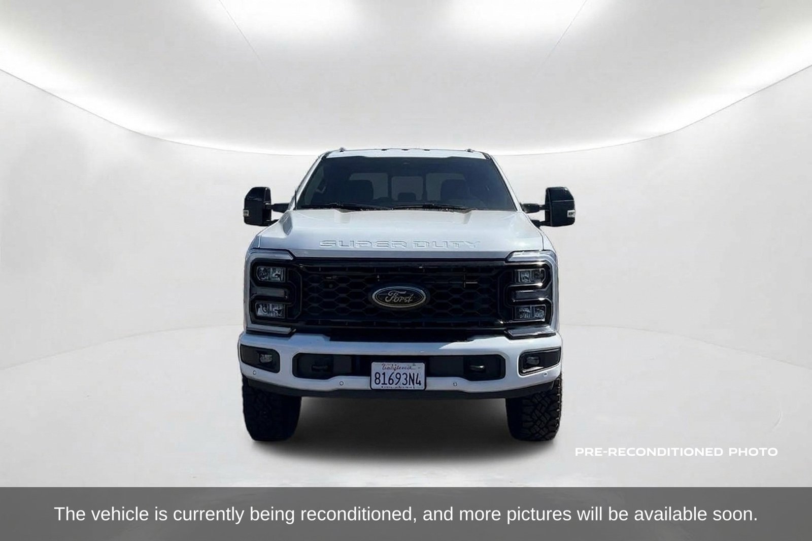 Used 2026 Ford F250 Lariat w/ Tremor Off-Road Package AWD/4WD image 2