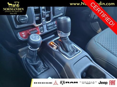 Certified 2024 Jeep Wrangler Unlimited Rubicon 4xe AWD/4WD image 12