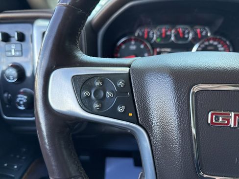 Used 2016 GMC Sierra 2500 SLT w/ Driver Alert Package image 29