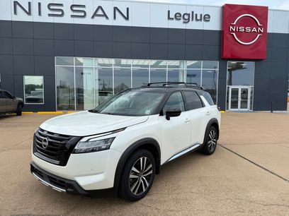 Certified 2024 Nissan Pathfinder Platinum