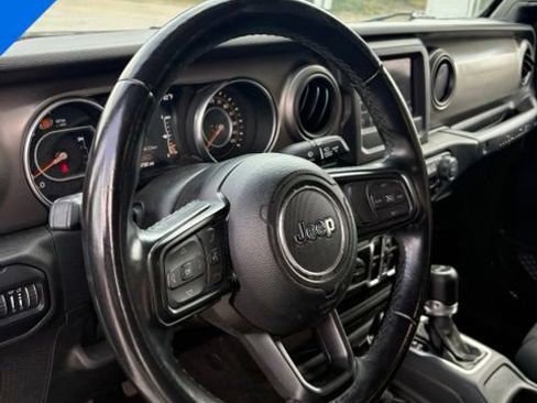 Used 2021 Jeep Wrangler Unlimited Sport AWD/4WD image 18