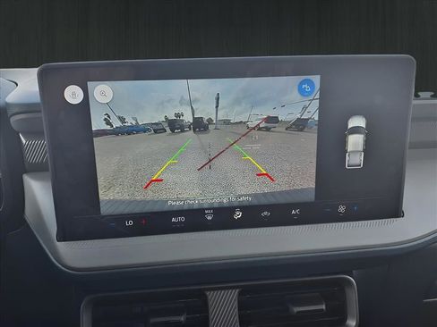 New 2025 Ford Maverick XL w/ Equipment Group 101A image 19