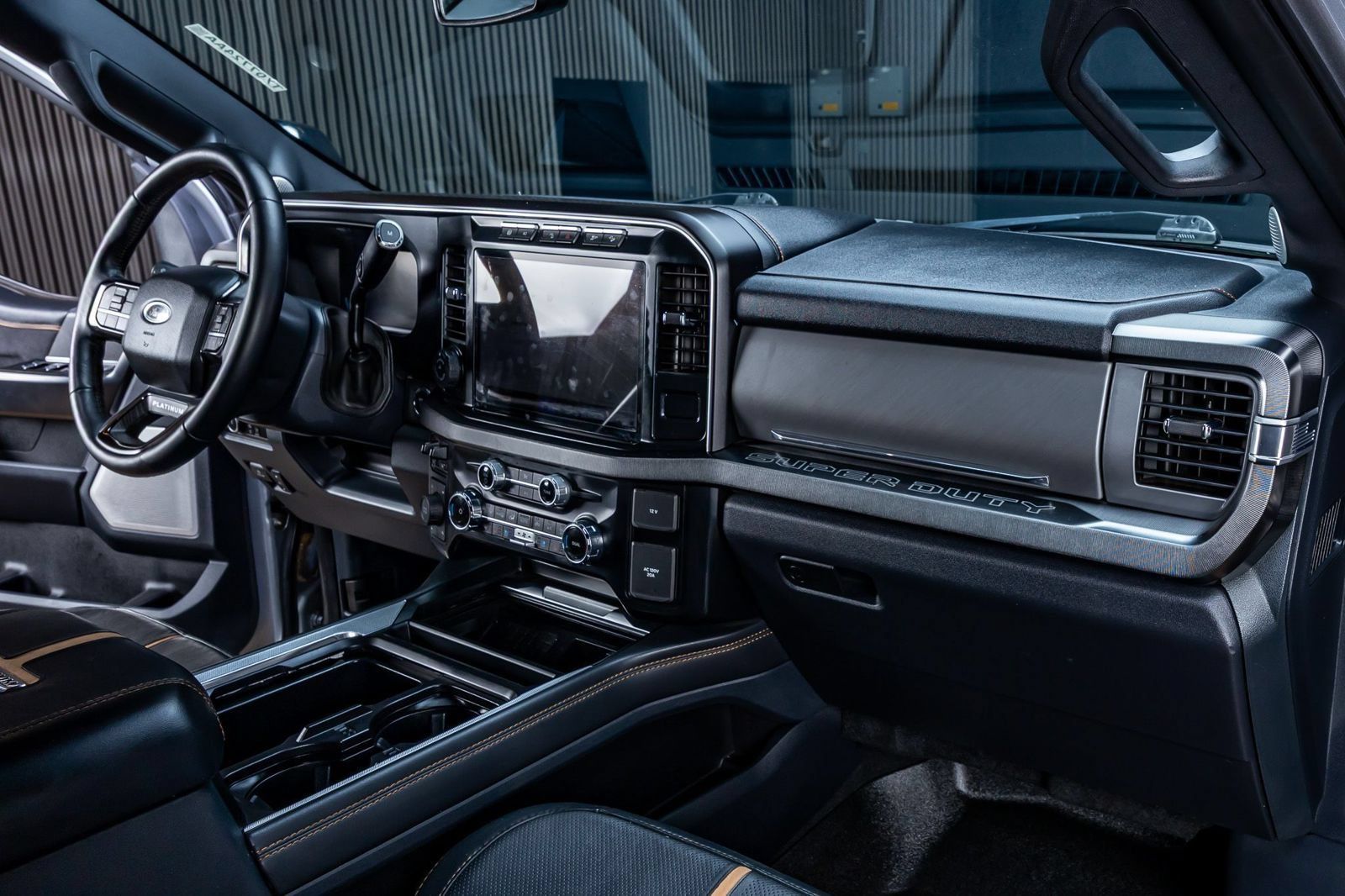 Used 2024 Ford F250 Platinum AWD/4WD image 17