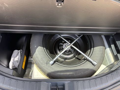 Used 2013 Toyota RAV4 XLE FWD image 22