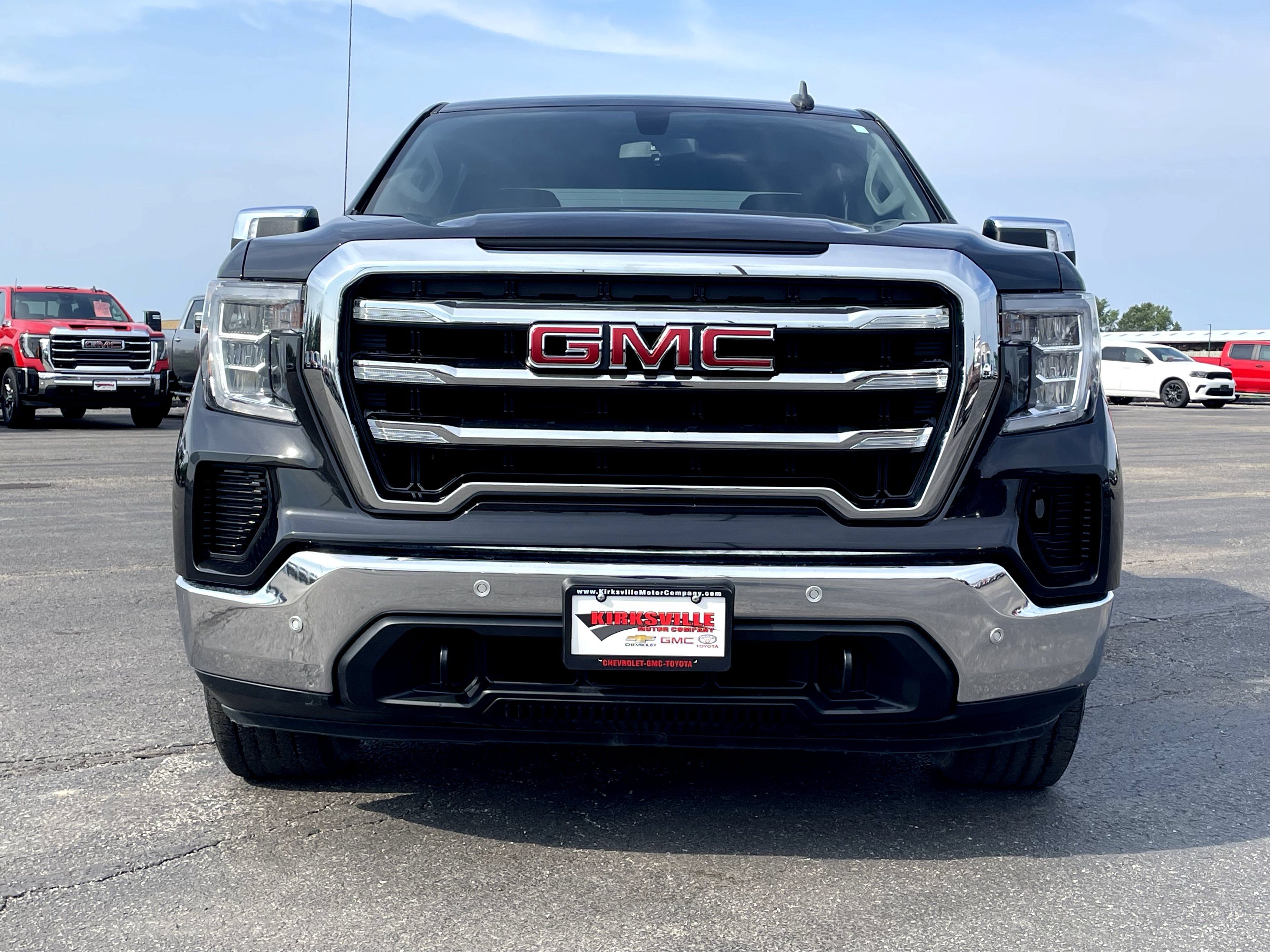 Used 2020 GMC Sierra 1500 SLE w/ SLE Value Package AWD/4WD image 10