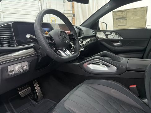 New 2026 Mercedes-Benz GLE 63 AMG S image 12
