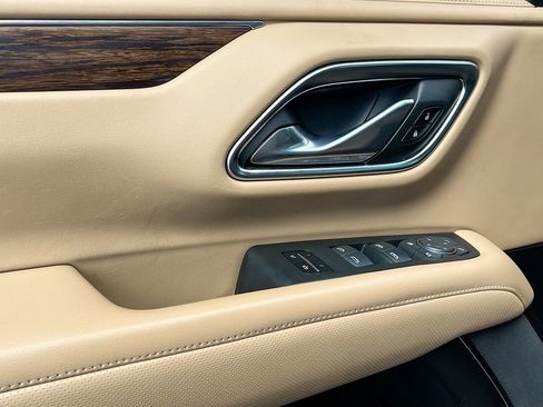 Used 2022 Chevrolet Tahoe Premier image 17