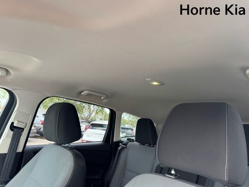 Used 2016 Ford Escape SE FWD image 24