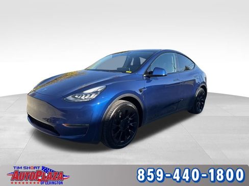Used 2021 Tesla Model Y Long Range image 1