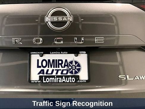 Used 2023 Nissan Rogue SL AWD/4WD image 32