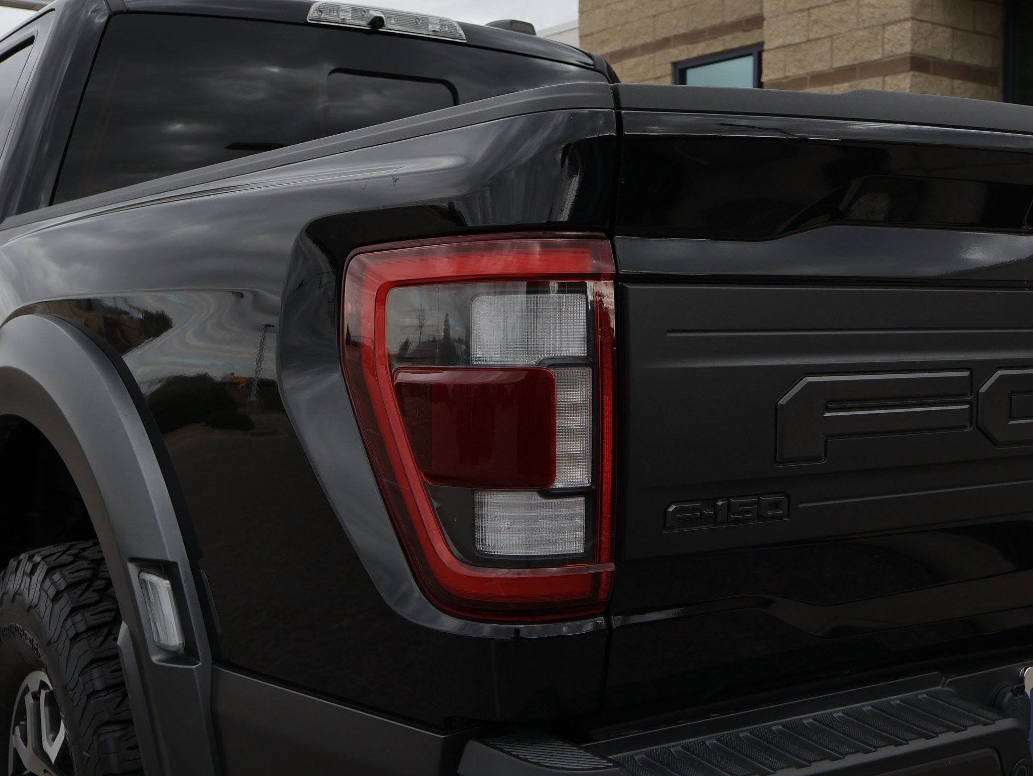 Certified 2022 Ford F150 Raptor w/ Equipment Group 801A High AWD/4WD image 18