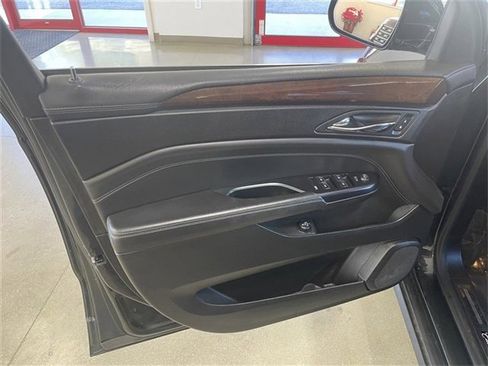 Used 2015 Cadillac SRX Luxury w/ Driver Awareness Package image 11