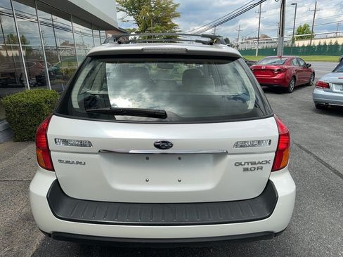 Used 2006 Subaru Outback 3.0R AWD/4WD image 21