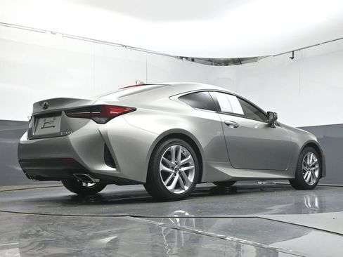 Used 2019 Lexus RC 300 w/ Accessory Package image 35
