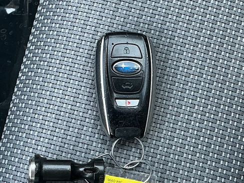 Used 2021 Subaru Outback Premium w/ Popular Package #1 AWD/4WD image 31