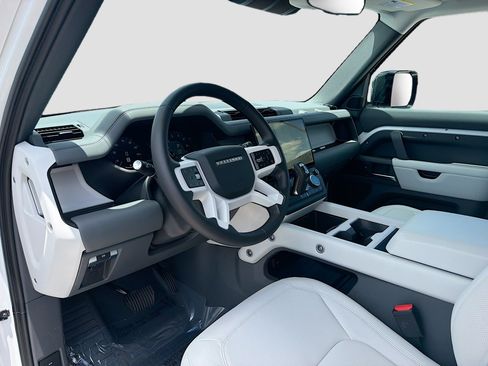 Used 2026 Land Rover Defender 110 S AWD/4WD image 26