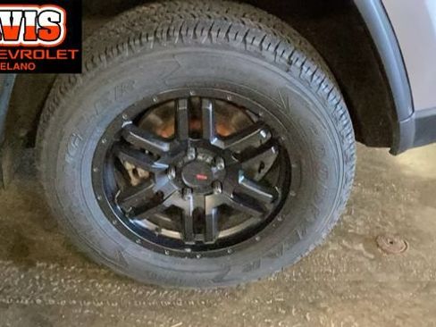Used 2018 Jeep Grand Cherokee Laredo AWD/4WD image 8