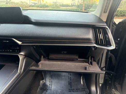 Used 2024 MAZDA CX-90 3.3 Turbo w/ Preferred Plus image 19