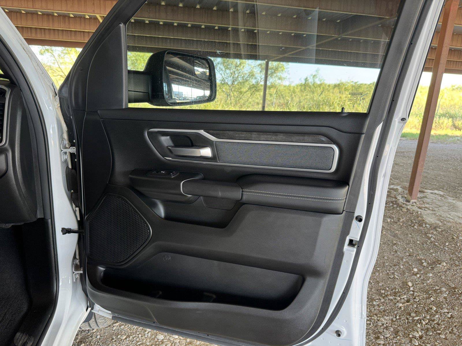Used 2023 RAM 1500 Big Horn AWD/4WD image 35