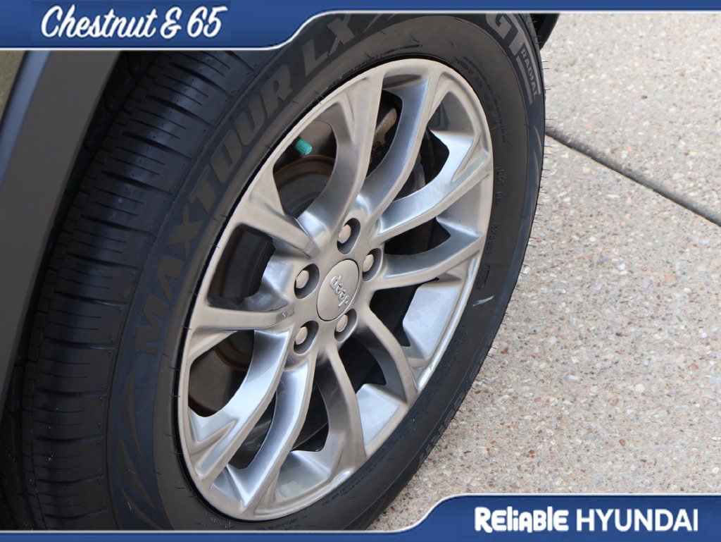 Used 2021 Jeep Cherokee Latitude Lux AWD/4WD image 39