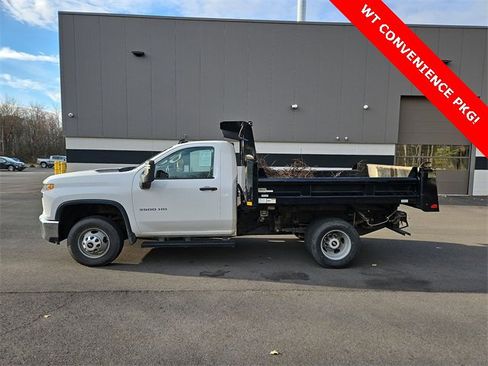 Used 2022 Chevrolet Silverado 3500 W/T w/ WT Convenience Package image 2