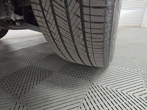 Used 2025 Acura MDX w/ Technology Package image 53