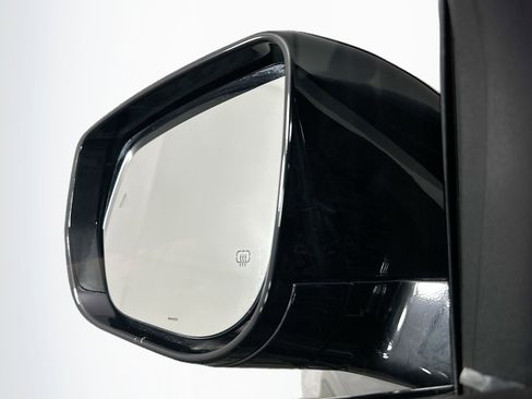 Used 2022 Jeep Grand Cherokee Limited 4xe image 16