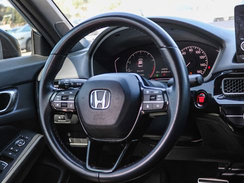 Used 2024 Honda Civic Sport image 17