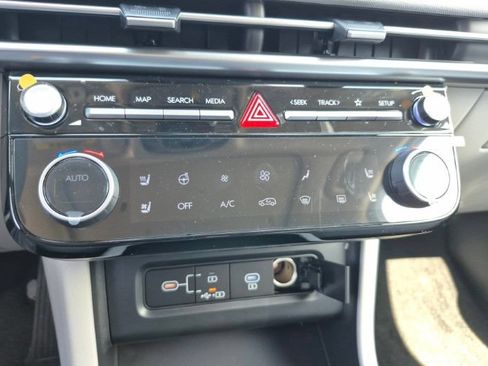 New 2026 Hyundai Tucson Limited FWD image 27