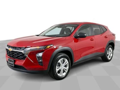 New 2026 Chevrolet Trax LS FWD image 1