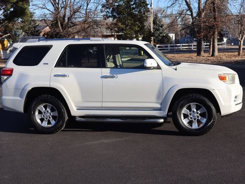 Used 2010 Toyota 4Runner SR5 image 3