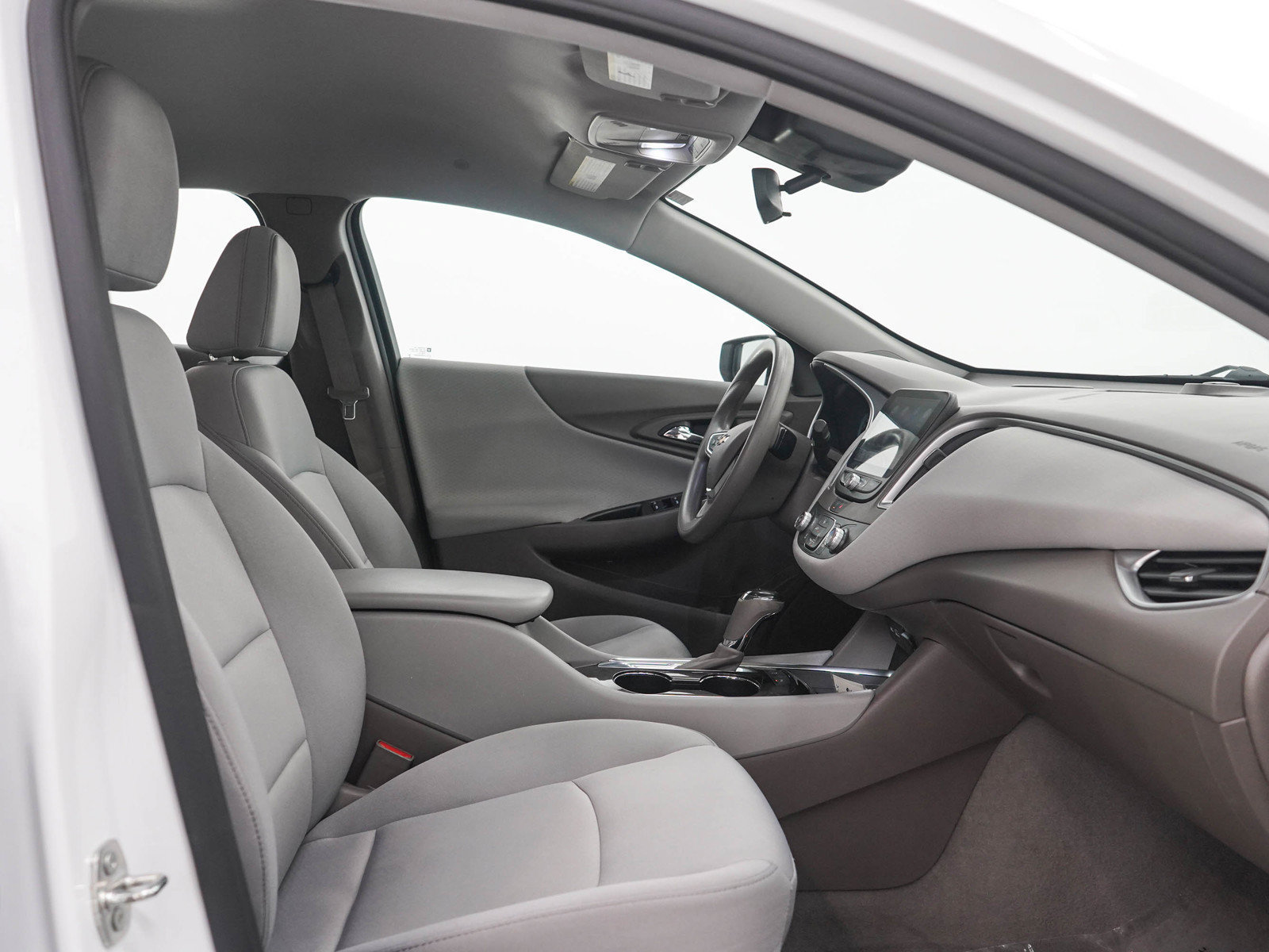 Used 2020 Chevrolet Malibu LS w/ Driver Confidence Package II FWD image 11