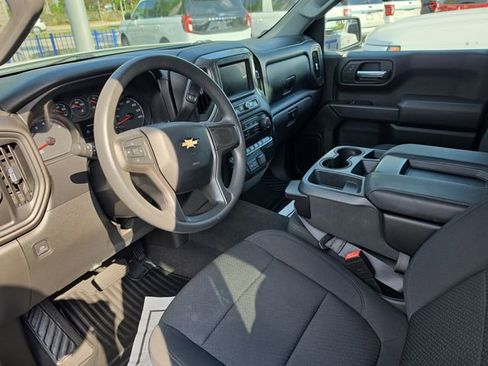 Used 2021 Chevrolet Silverado 1500 Custom image 16
