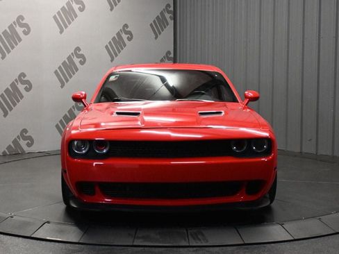 Used 2015 Dodge Challenger R/T Scat Pack w/ Leather Interior Group RWD image 2