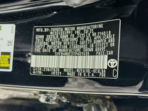 Used 2026 Toyota Corolla LE FWD image 12