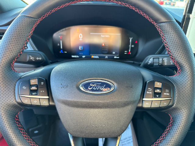 Certified 2024 Ford Escape ST-Line w/ Tech Pack #1 AWD/4WD image 16