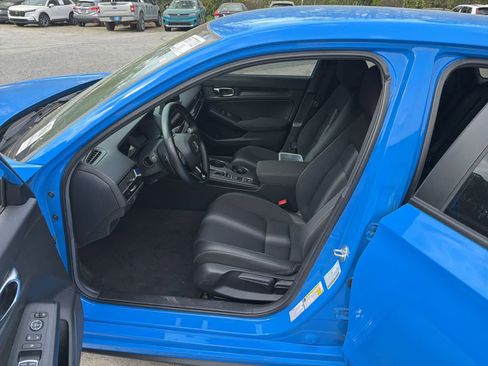 Used 2025 Honda Civic Sport image 16