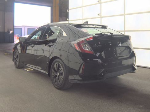 Used 2019 Honda Civic EX image 2