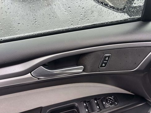 Used 2014 Ford Fusion S image 14