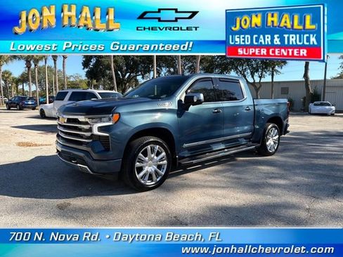 Used 2024 Chevrolet Silverado 1500 High Country w/ High Country Premium Package image 2