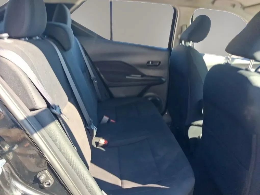 Used 2024 Nissan Kicks S FWD image 31