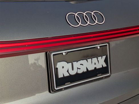 New 2025 Audi Q5 Premium image 15