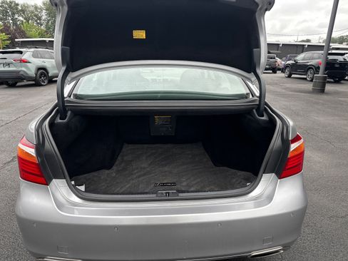 Used 2012 Lexus LS 460 AWD w/ Comfort Pkg image 11