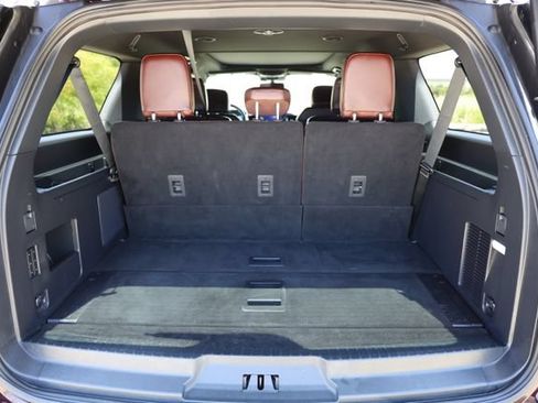 Used 2024 Ford Expedition Max Limited w/ Excursion Package AWD/4WD image 15