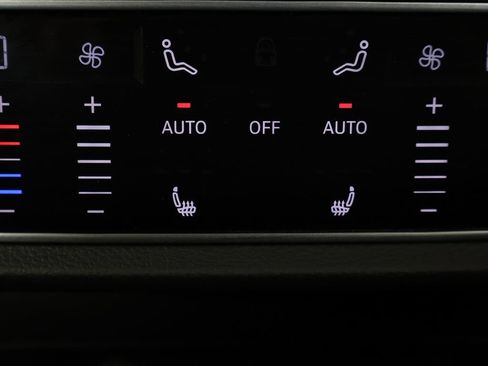 Used 2024 Audi SQ8 Premium Plus AWD/4WD image 59